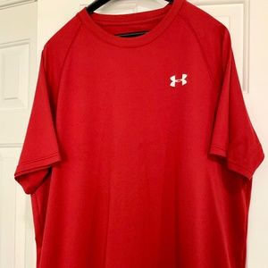 Under Armour Men's T-shirt